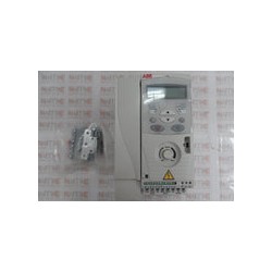 VARIADOR DE VELOCIDAD ABB ACS150-03E-09A8-2, 3 HP, 240 V, CAT. 68582059