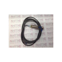 PROXIMITY SWITCH  OMNRON  E2A-M18LS08-WP-B1