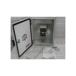GABINETE SR + INTERRUPTOR Y SR C/PLATINA ABB SRN4315050899K, 400X300X150, TMAX T1C 80A 3P, C/TERMINA
