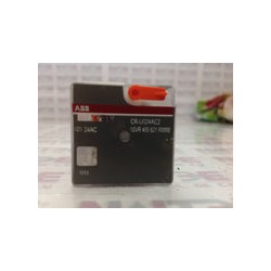 RELEVADOR INTERFAZ ABB CR-U 024AC2  8 PIN TIPO RELOJ CAT.1SVR405621R0000, TENSION 24 VAC, 10 AMP