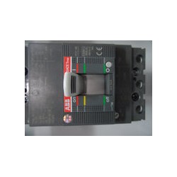 GABINETE SRN + INTERRUPTOR C/PLATINA ABB SRN4315067394K, IP40 400X300X150, TMAX XT1C 50A 3P, C/TERMINALES
