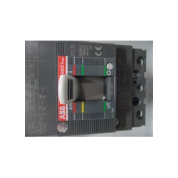 GABINETE SRN + INTERRUPTOR C/PLATINA ABB SRN4315067393K, IP40 400X300X150, TMAX XT1C 40A 3P, C/TERMINALES
