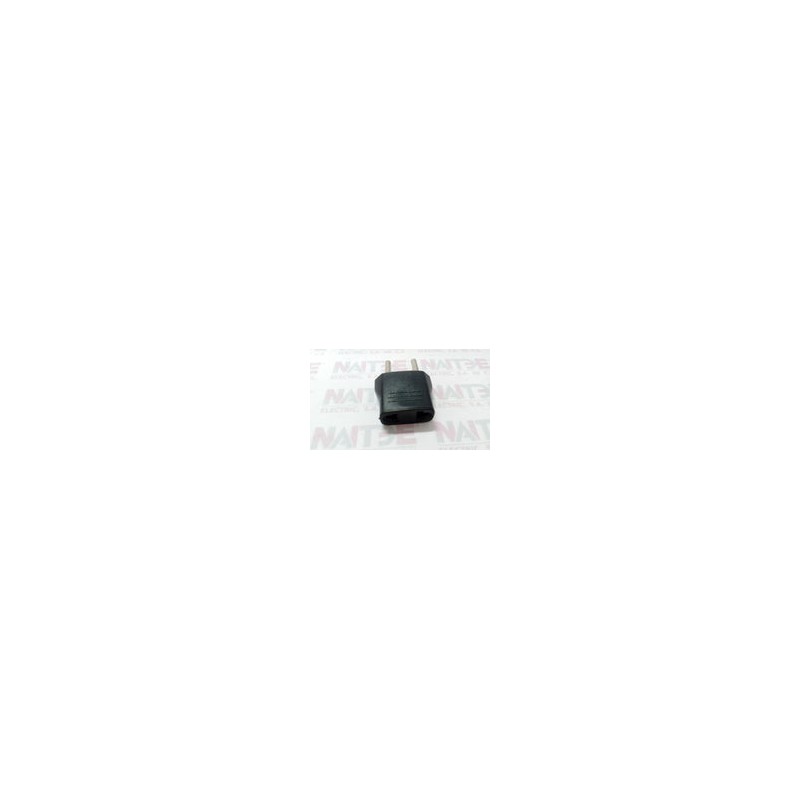 CLAVIJA PLASTICA STEREN 905-103 ADAPTADORA ENTRADA AMERICANA SALIDA EUROPEA COLOR NEGRO