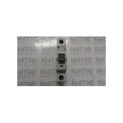 INTERRUPTOR CUTLER HAMMER WMS1B20 DE 1 X 20   240V COLOR GRIS